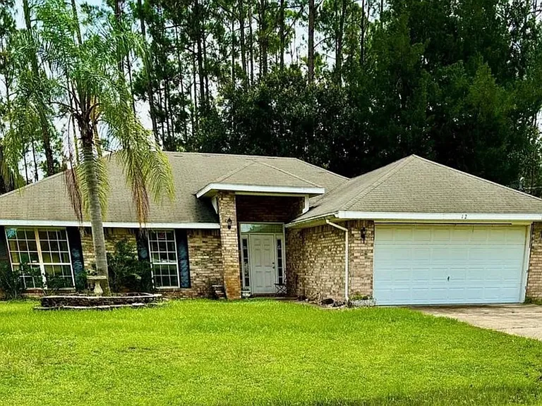 12 Regency Dr — Photo 1