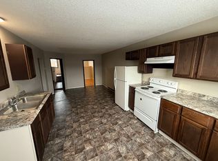 106 E 5th St #3, Starbuck, MN 56381