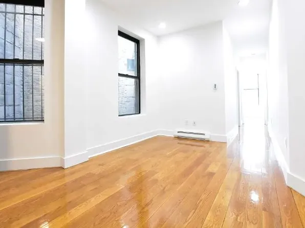 973 Columbus Avenue image 1 of 6