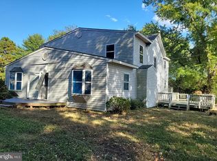 1376 Glebe Landing Rd, Laneview, VA 22504