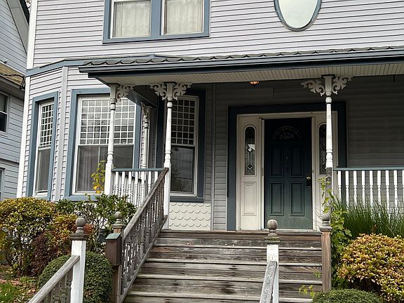 4th image of 131 Prospect Ave #33
