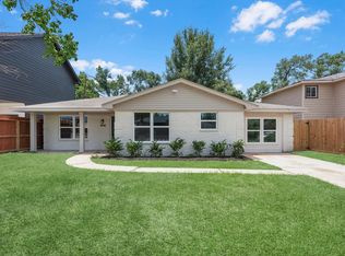 2515 Garapan St, Houston, TX 77091