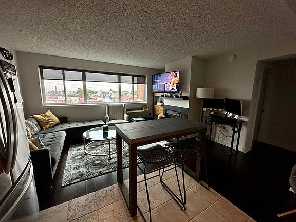 2nd image of 530 S 2nd St APT 722