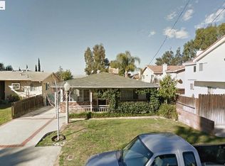 10549 Leolang Ave, Sunland, CA 91040