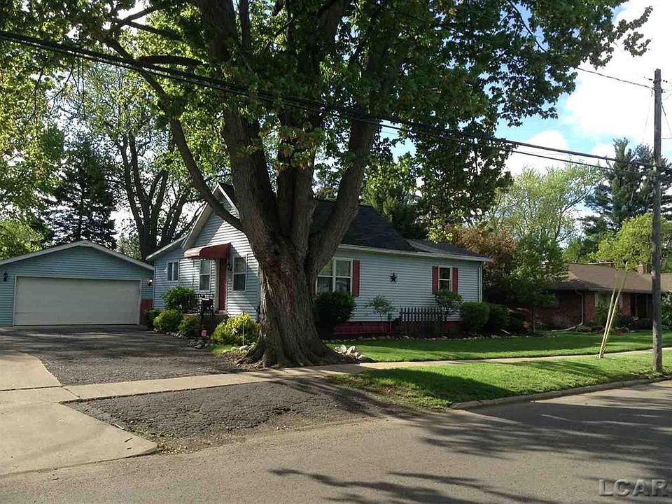 1st image of 609 Giles Ave