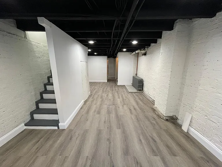 590 Gregory Ave — Photo 28