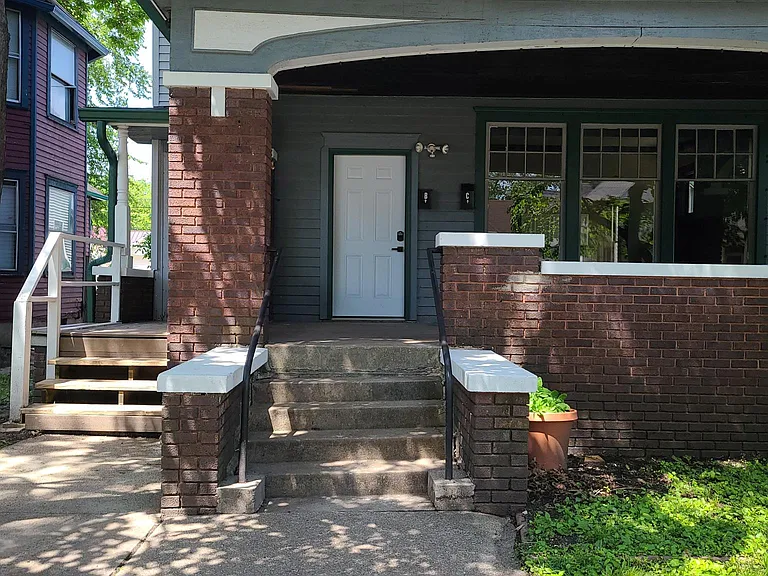 41 Gilbert Ave #E — Photo 6