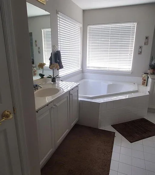 820 Saddleback Pl NE — Photo 13
