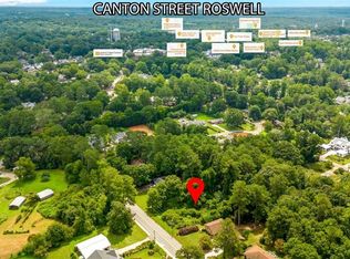 N Coleman Rd #23, Roswell, GA 30075