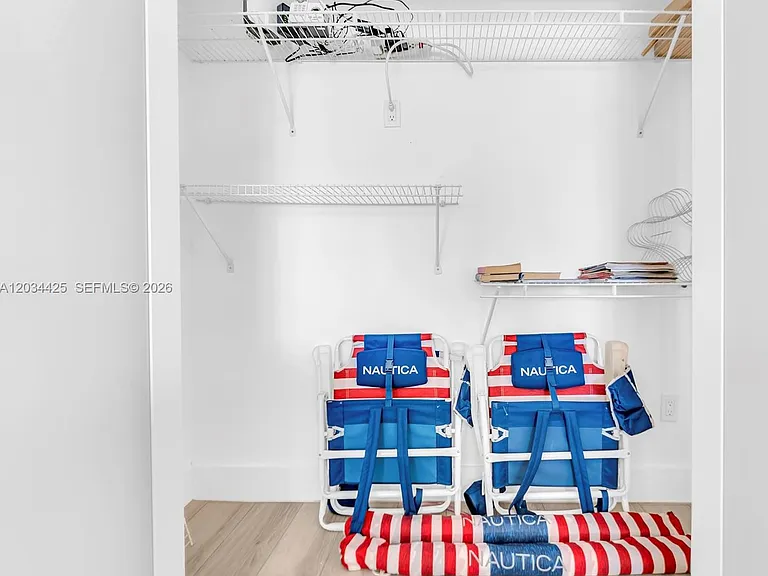 300 Bayview Dr #214 — Photo 28