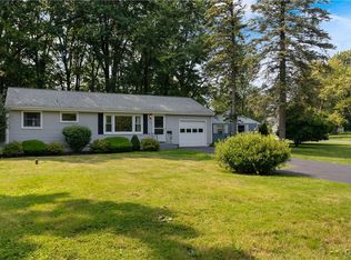 206 Watson Rd, North Syracuse, NY 13212