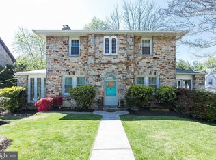 2 Dixie Dr, Towson, MD 21204