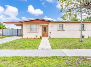 4155 SW 98th Ave, Miami, FL 33165