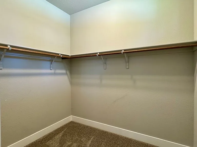 135 Timberwood Dr — Photo 34