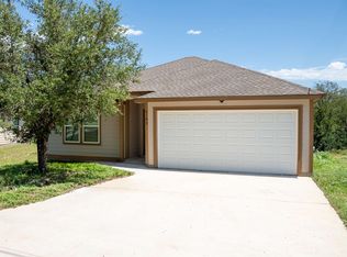 2182 McArthur Ave, Kingsland, TX 78639