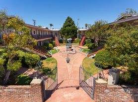 Beautifully Remodeled 2 BR in South Park, 2 br / 1.0 ba, $2695