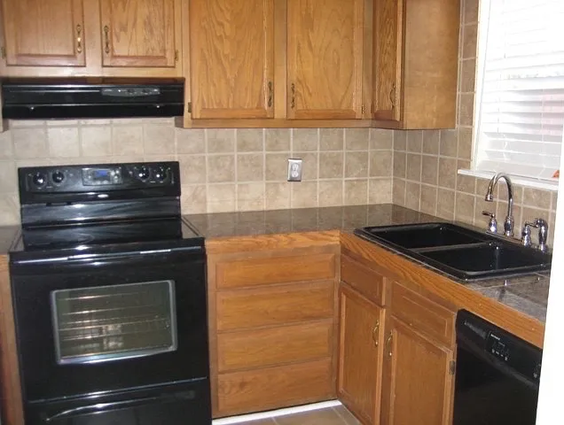 1688 Prince Ave #505 — Photo 1
