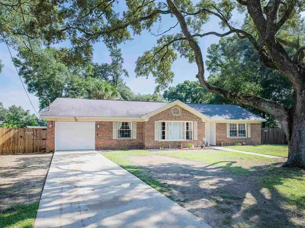 222 Strickland Pl, Pensacola, FL 32506