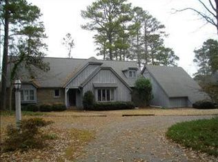 305 Walnut Creek Dr, Goldsboro, NC 27534