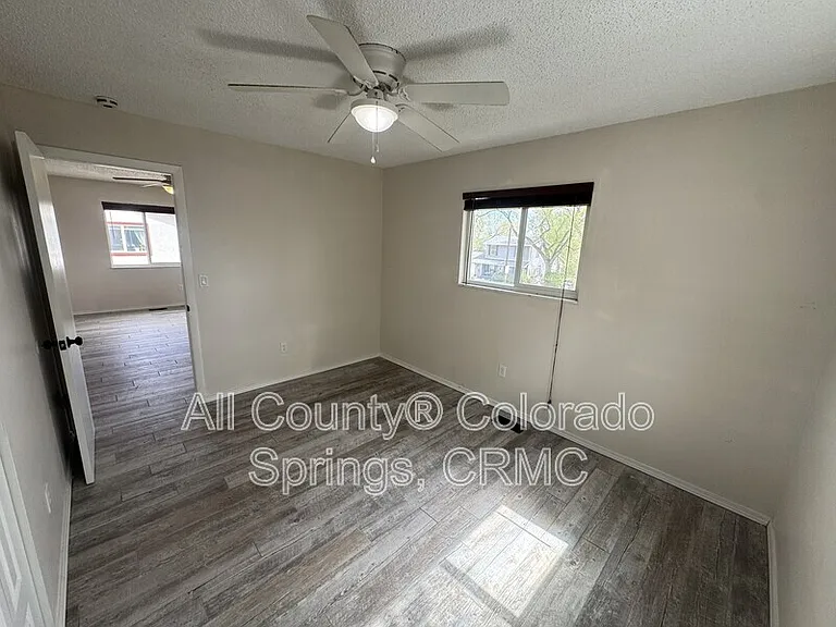 1338 Westend Ave — Photo 8