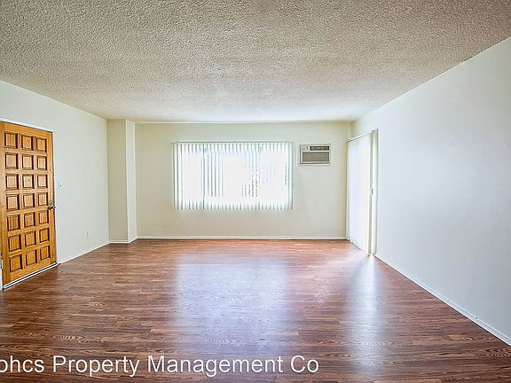 4th image of 13959 Vanowen St APT 9