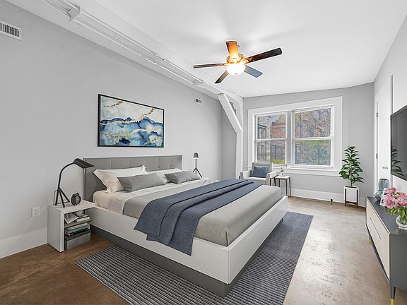 3rd image of 3305 Park Ave #D