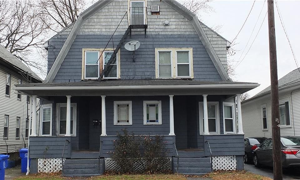 1st image of 178 Waterman Ave #1