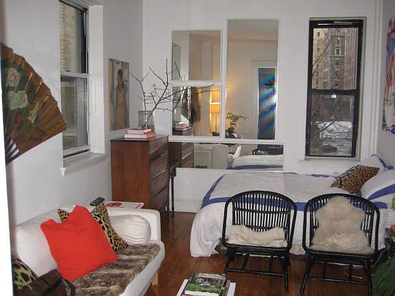 4th image of 314 W 105th St APT 3C