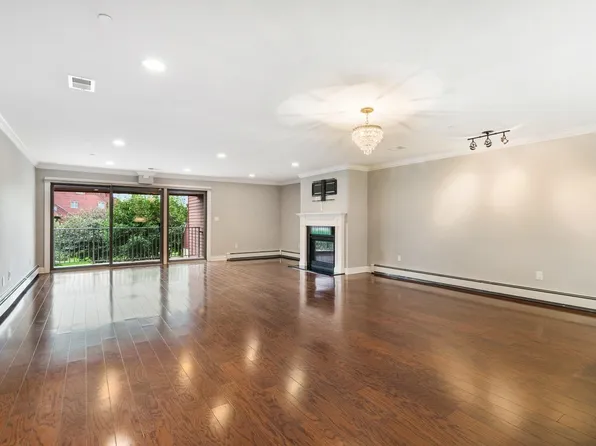 14a Riverview Circle image 6 of 35