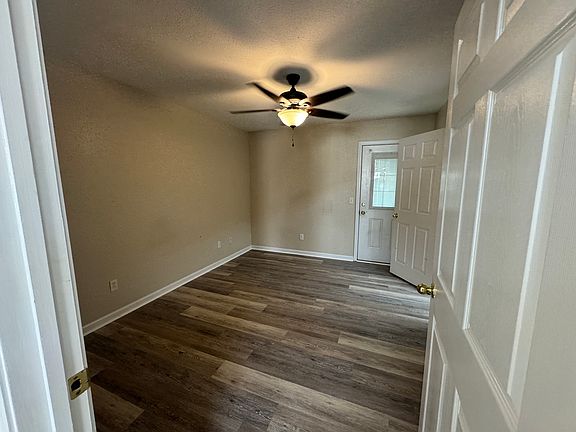 5th image of 1723 & 1725 Brooklyn Dr #C