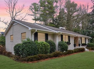 556 Walnut Dr SW, Marietta, GA 30064