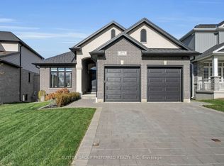 1928 Trailsway Dr, London, ON N6K 0K7