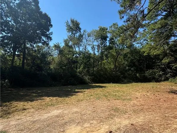 4172 West Dr, Cape Charles, VA 23310