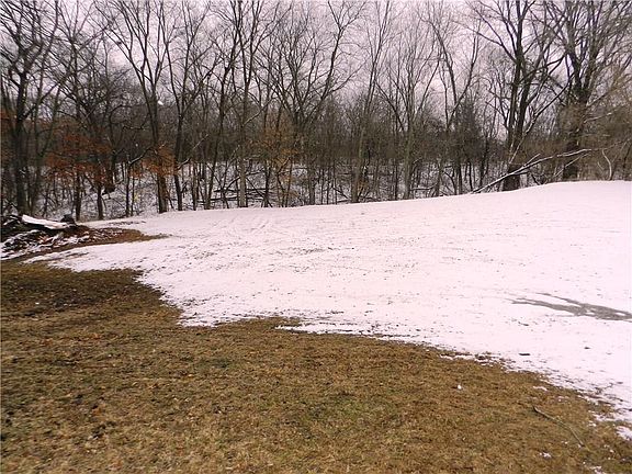 4th image of 8181 NW Beaver Dr