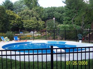 7416 Miller Fall Rd, Derwood, MD 20855