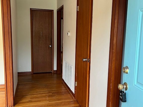 3rd image of 7603 Harvey St #1
