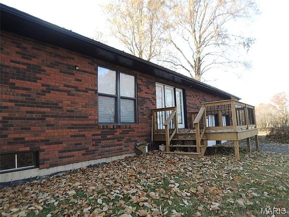 3rd image of 1180 Campground Trl