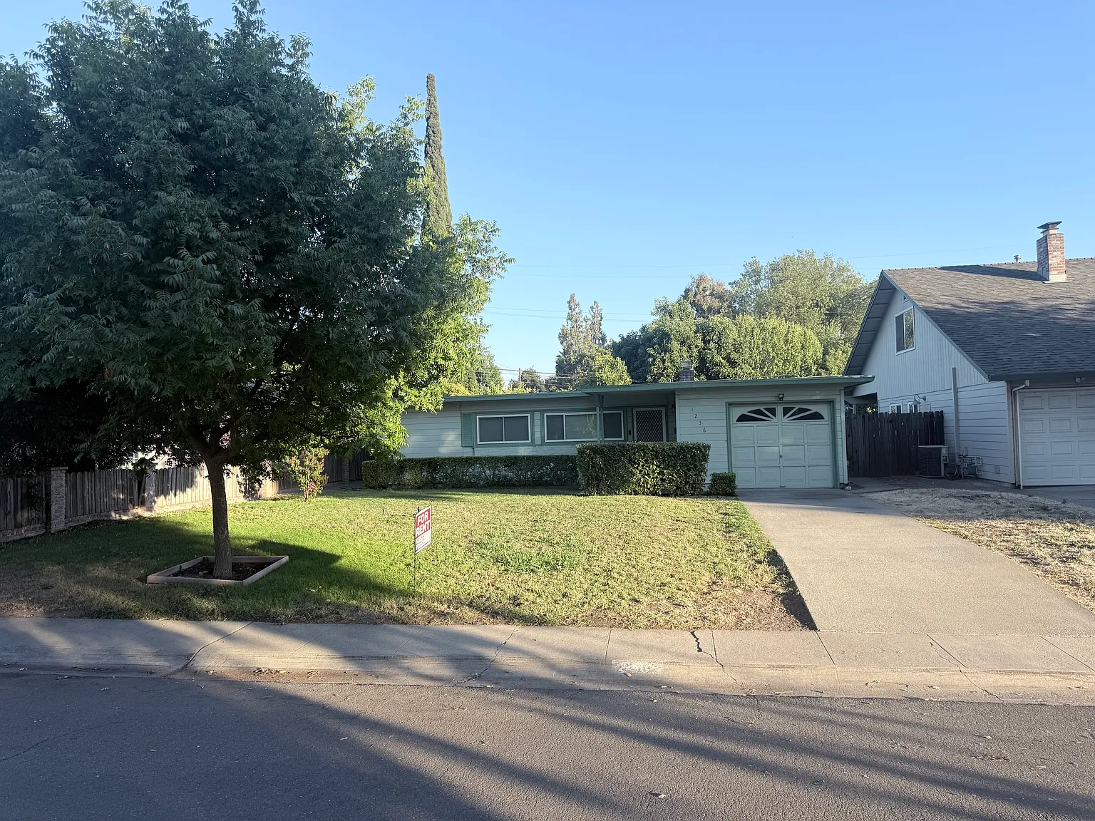 2 bed, 914 sqft, $2,150 — Photo 1