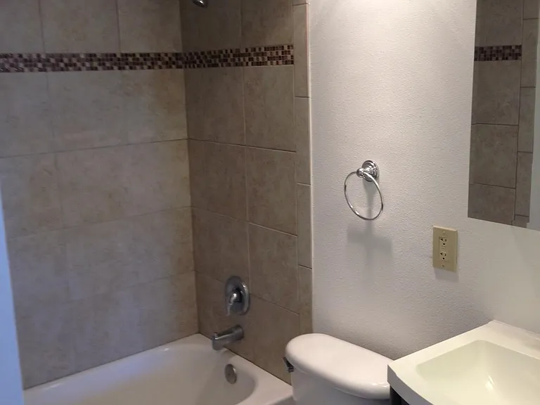 Penn VII — Photo 16