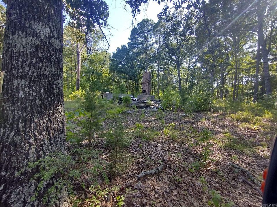 2nd image of 309 Windfall Rd