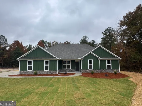 161 Country World Dr, Macon, GA 31211