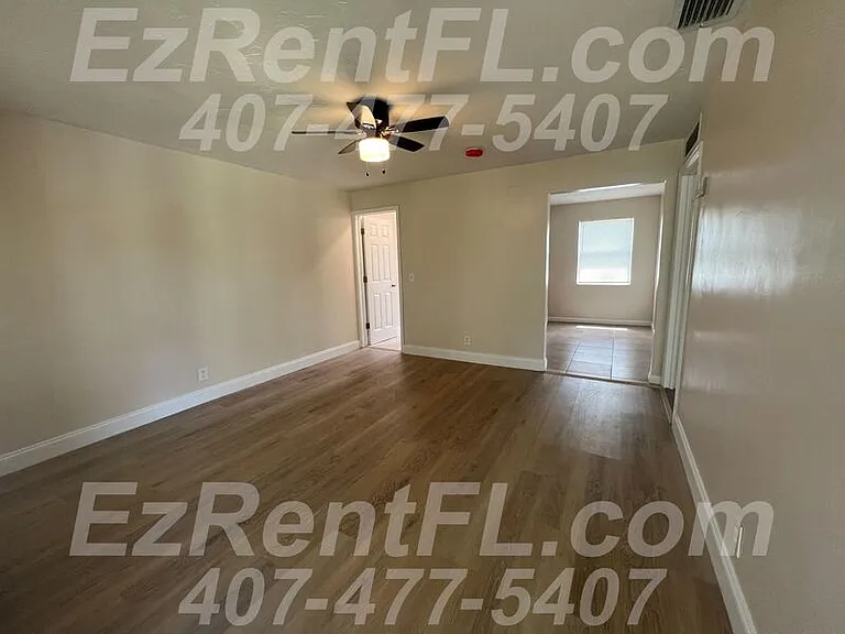 544 19th St #C — Photo 3