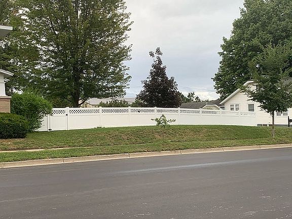 4th image of 501 E Plymouth St