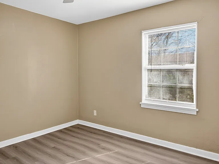 3932 Atlanta Dr — Photo 11