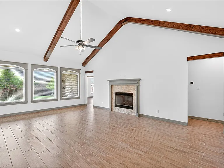4008 High Creek Ct — Photo 2