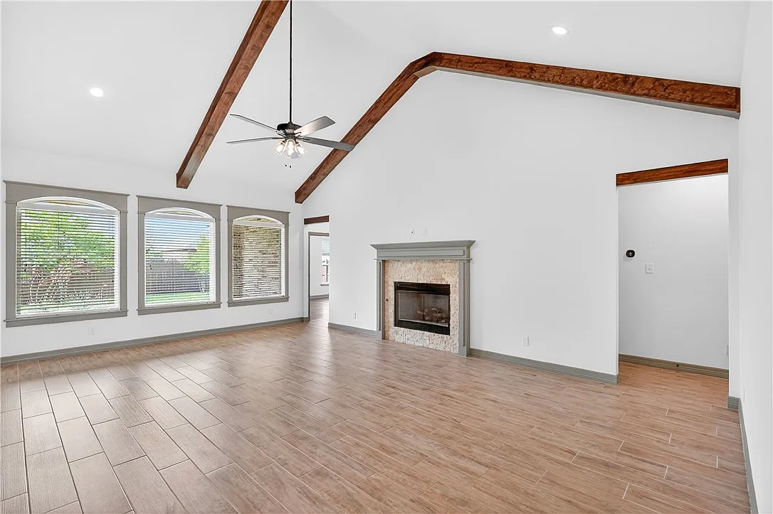 Building Photo - 4008 High Creek Ct