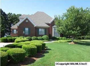 105 Joeffie Rd, Grant, AL 35747