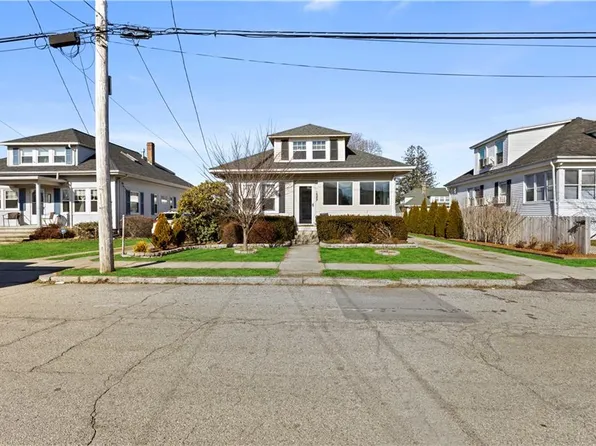 139 Ferncrest Ave, Cranston, RI 02905