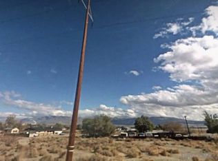 82255 5th St #10, Trona, CA 93562