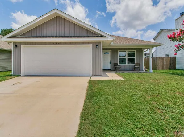 446 Hilburn Ln, Pensacola, FL 32504
